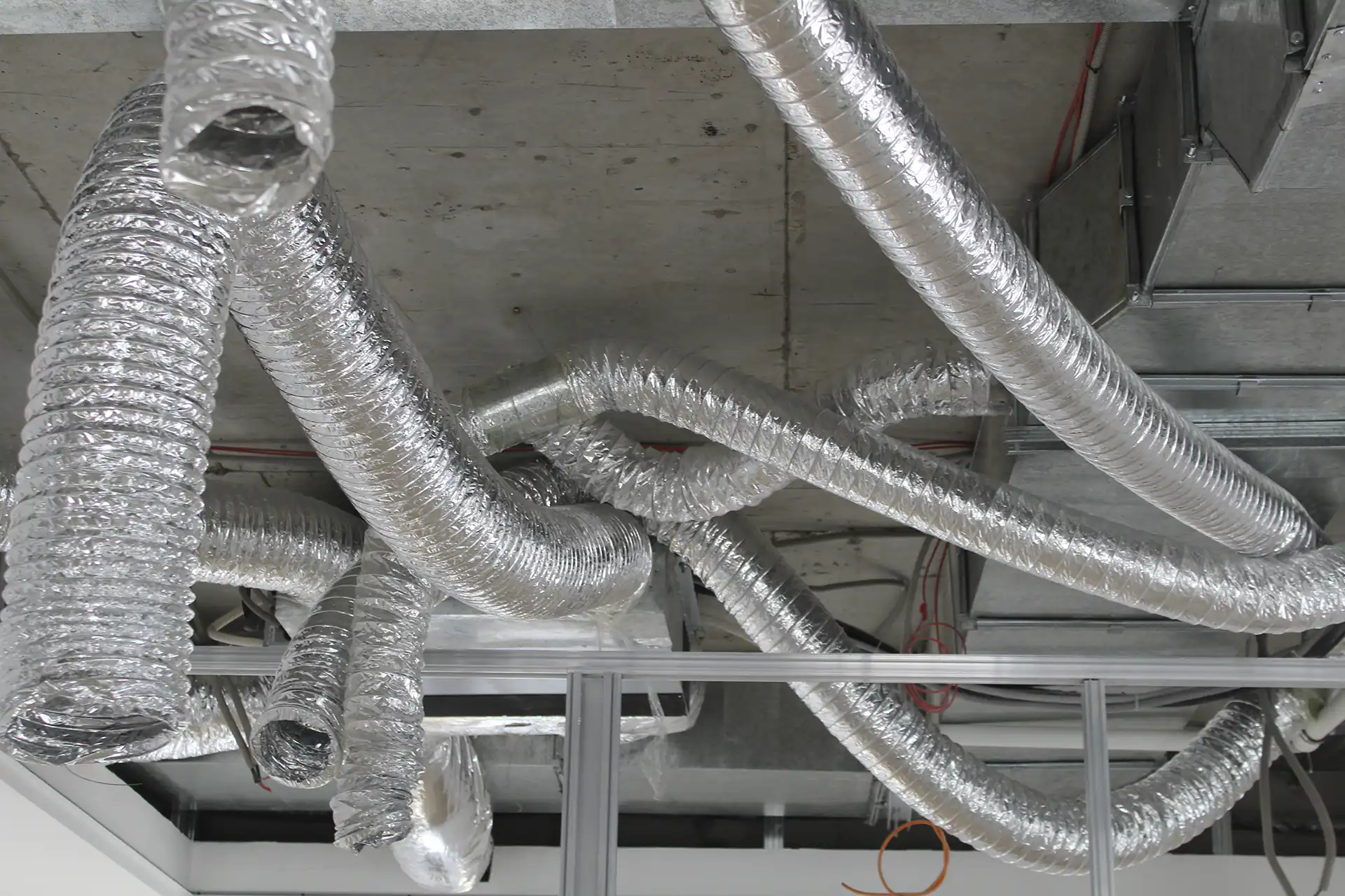 Considering Aluma flex or Rigid Metal Ductwork for Your House